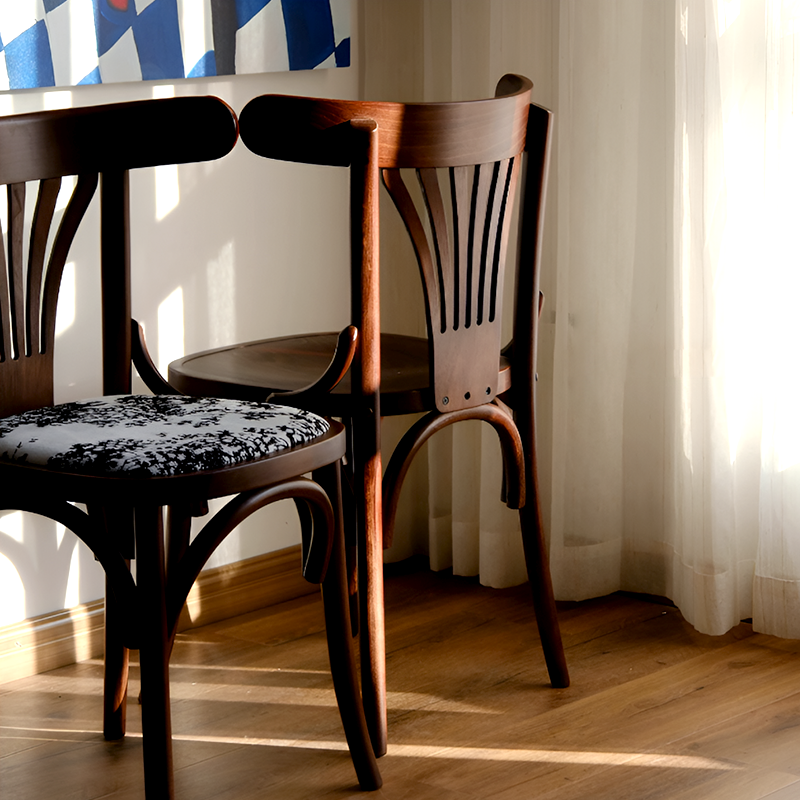 Vintage American Country Solid Wood Dining Chair - Retro Café & Home Accent Chair with Upholstered or Wooden Seat