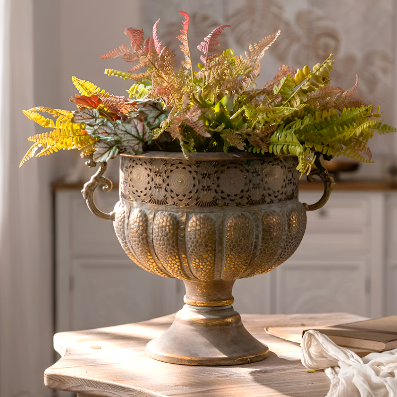 European Retro Iron Flower Pots/Vase - Worn Metal Vintage Style, Matte White And Gold/Copper Finishes, Multiple Sizes
