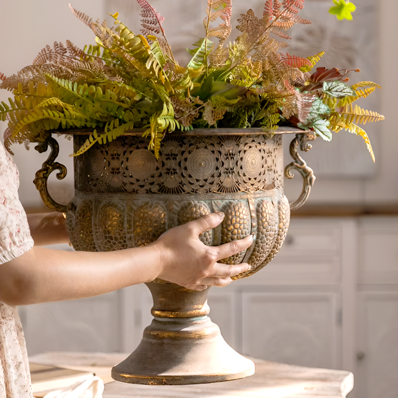 European Retro Iron Flower Pots/Vase - Worn Metal Vintage Style, Matte White And Gold/Copper Finishes, Multiple Sizes