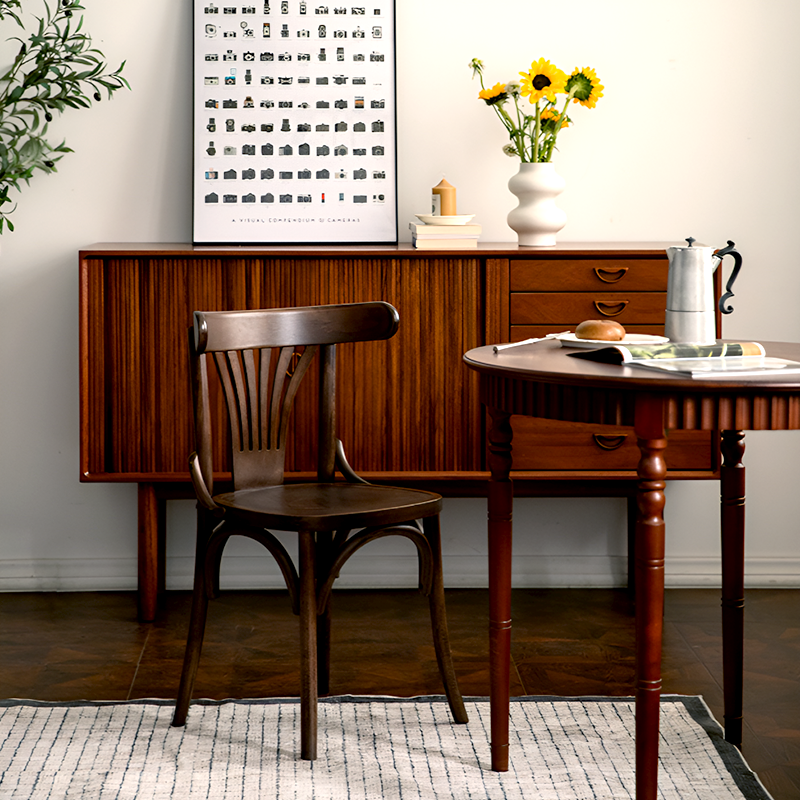 Vintage American Country Solid Wood Dining Chair - Retro Café & Home Accent Chair with Upholstered or Wooden Seat