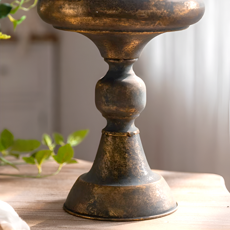 European Retro Iron Flower Pots/Vase - Worn Metal Vintage Style, Matte White And Gold/Copper Finishes, Multiple Sizes