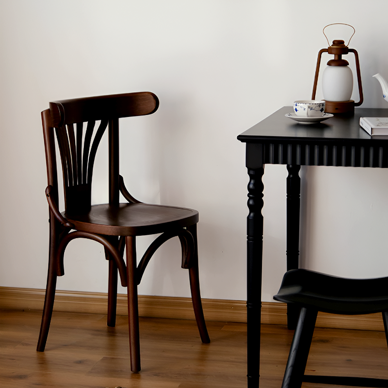 Vintage American Country Solid Wood Dining Chair - Retro Café & Home Accent Chair with Upholstered or Wooden Seat