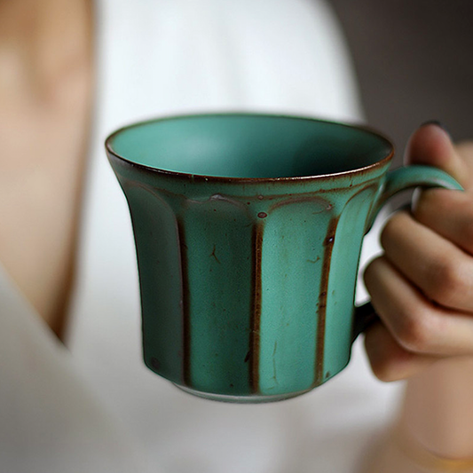 Handmade Stoneware Coffee Mug – Rustic Vintage Glazed Ceramic with Vertical Groove Design