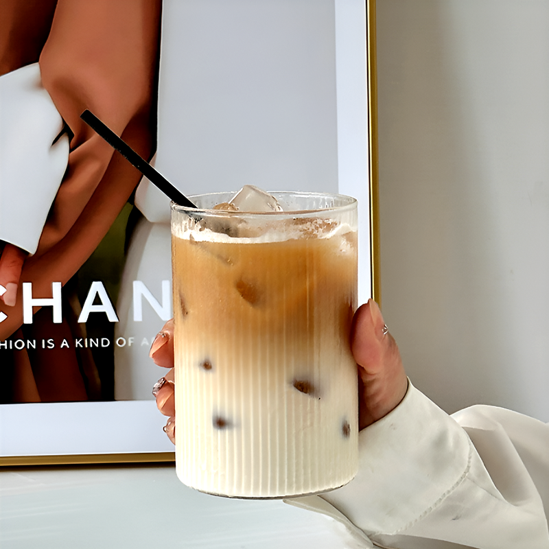 High Borosilicate Glass Cup – Large-Capacity Vertical Grain Milk & Iced Coffee Drinkware