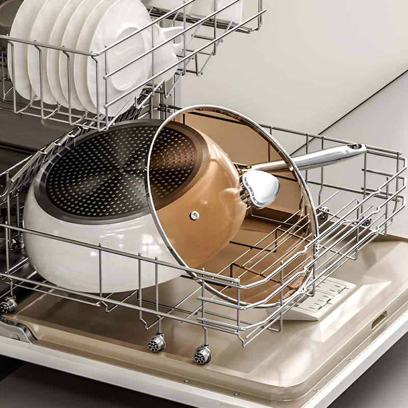 Ceramic-Coated Titanium Wok – Smoke-Free, Scratch-Resistant Cooking Pan