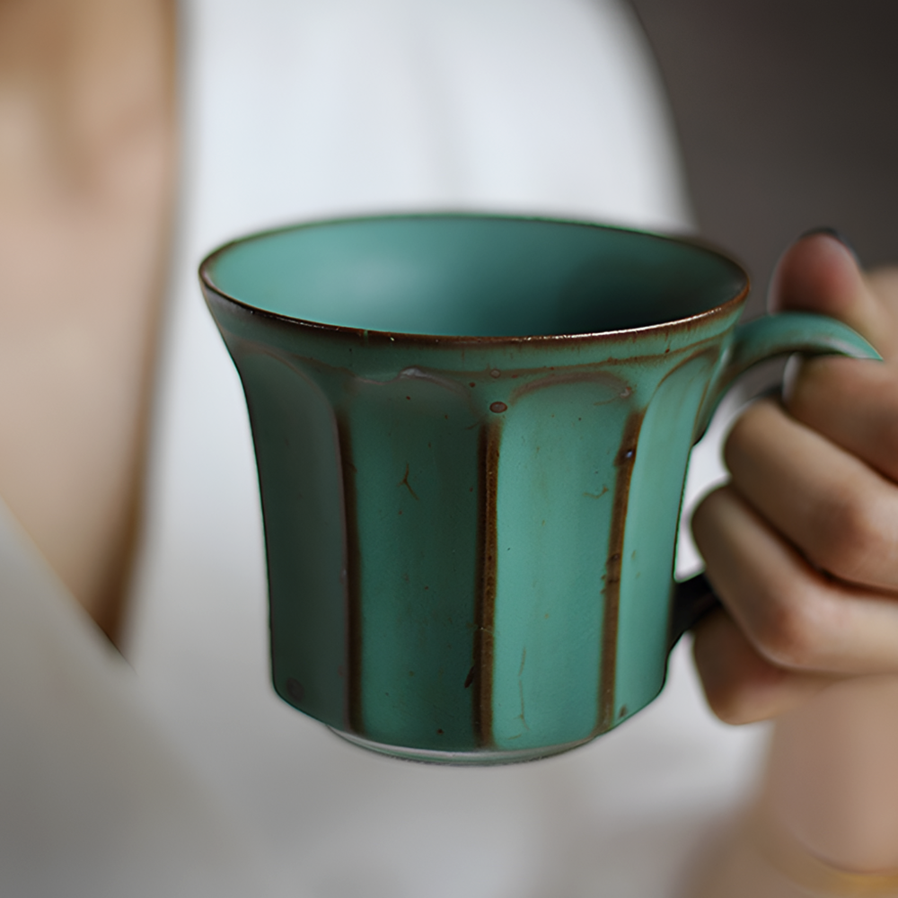Handmade Stoneware Coffee Mug – Rustic Vintage Glazed Ceramic with Vertical Groove Design