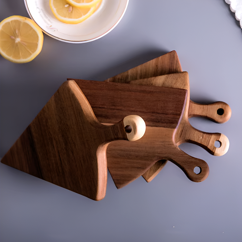 Premium Wood Puzzle Pizza Platter – 6-Slice Detachable Serving Board with Handles