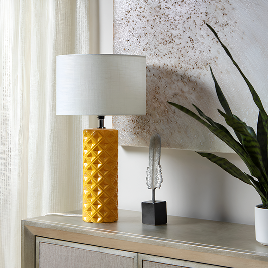 Mid-Century Modern Yellow Ceramic Table Lamp – Geometric Pattern and Fabric Shade